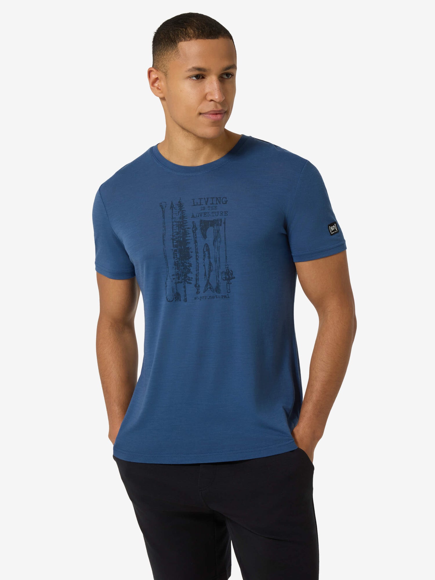 SUPER NATURAL FISHING ADVENTURE TEE - MIESTEN MERINO T-PAITA