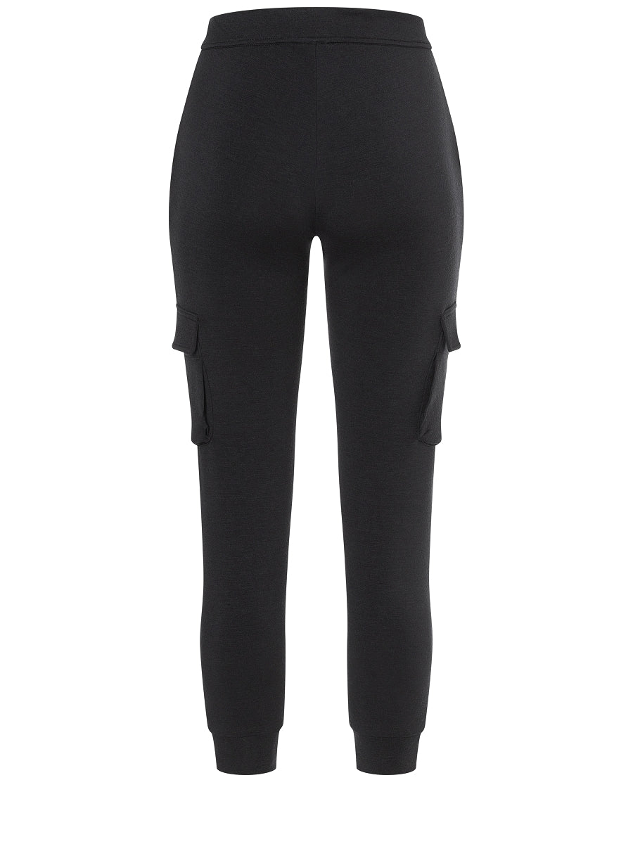 NAISTEN CITY CARGO REISITASKUHOUSUT