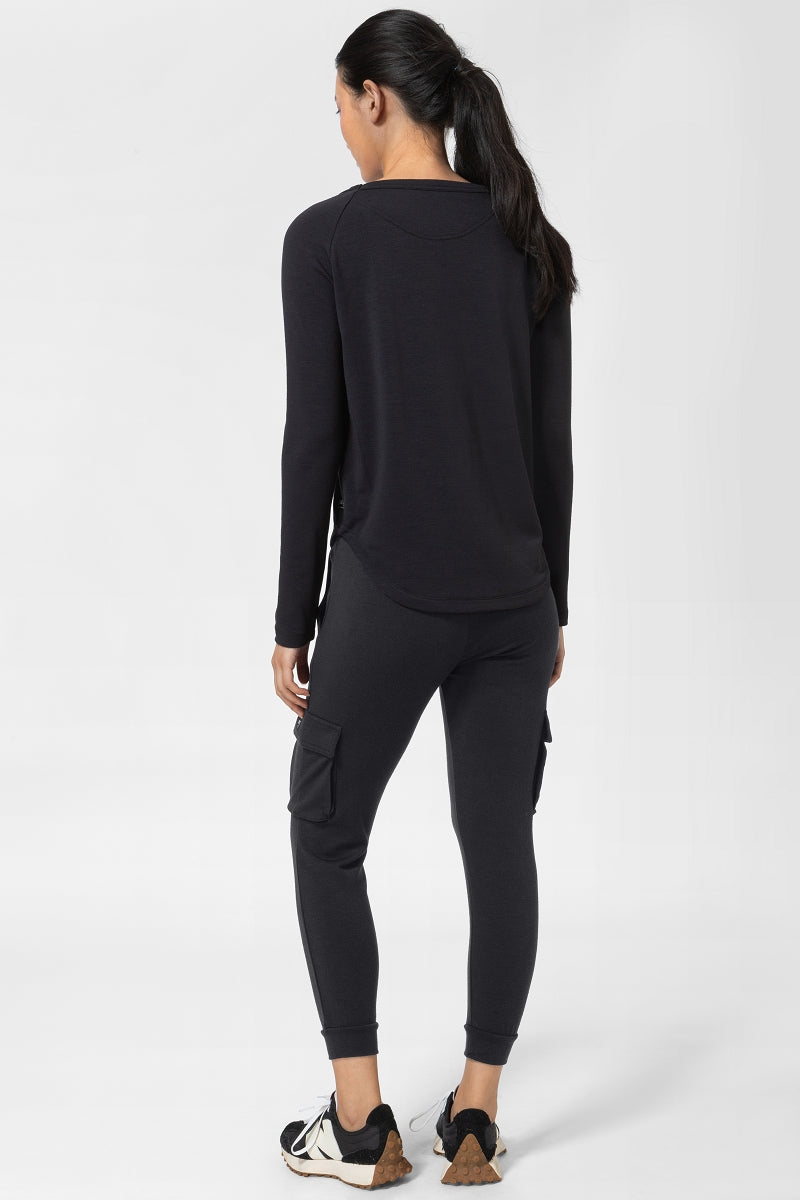 NAISTEN CITY CARGO REISITASKUHOUSUT