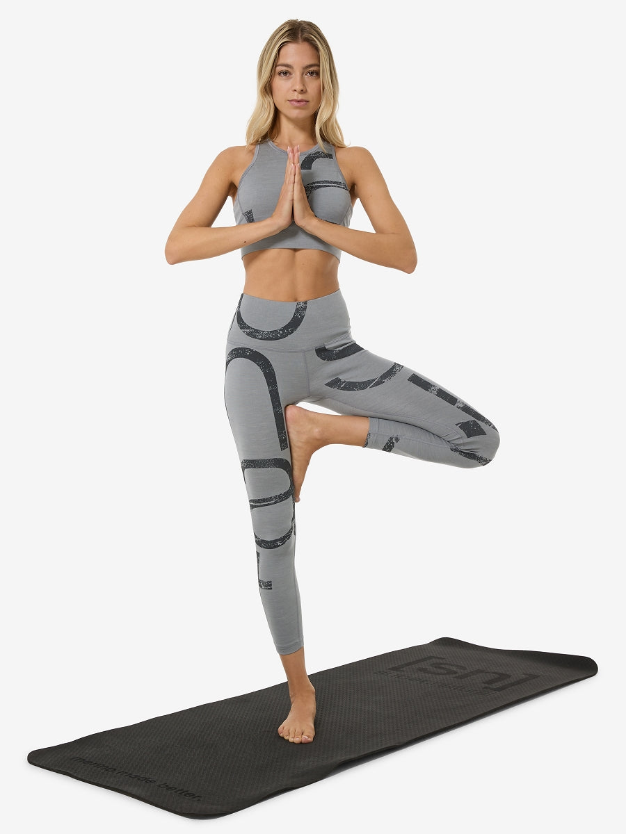 NAISTEN CAPITAL LOGO TRIKOOT