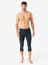 Miesten Tundra175 3/4 merino kerrastotrikoot, väri Blueberry – mallin päällä