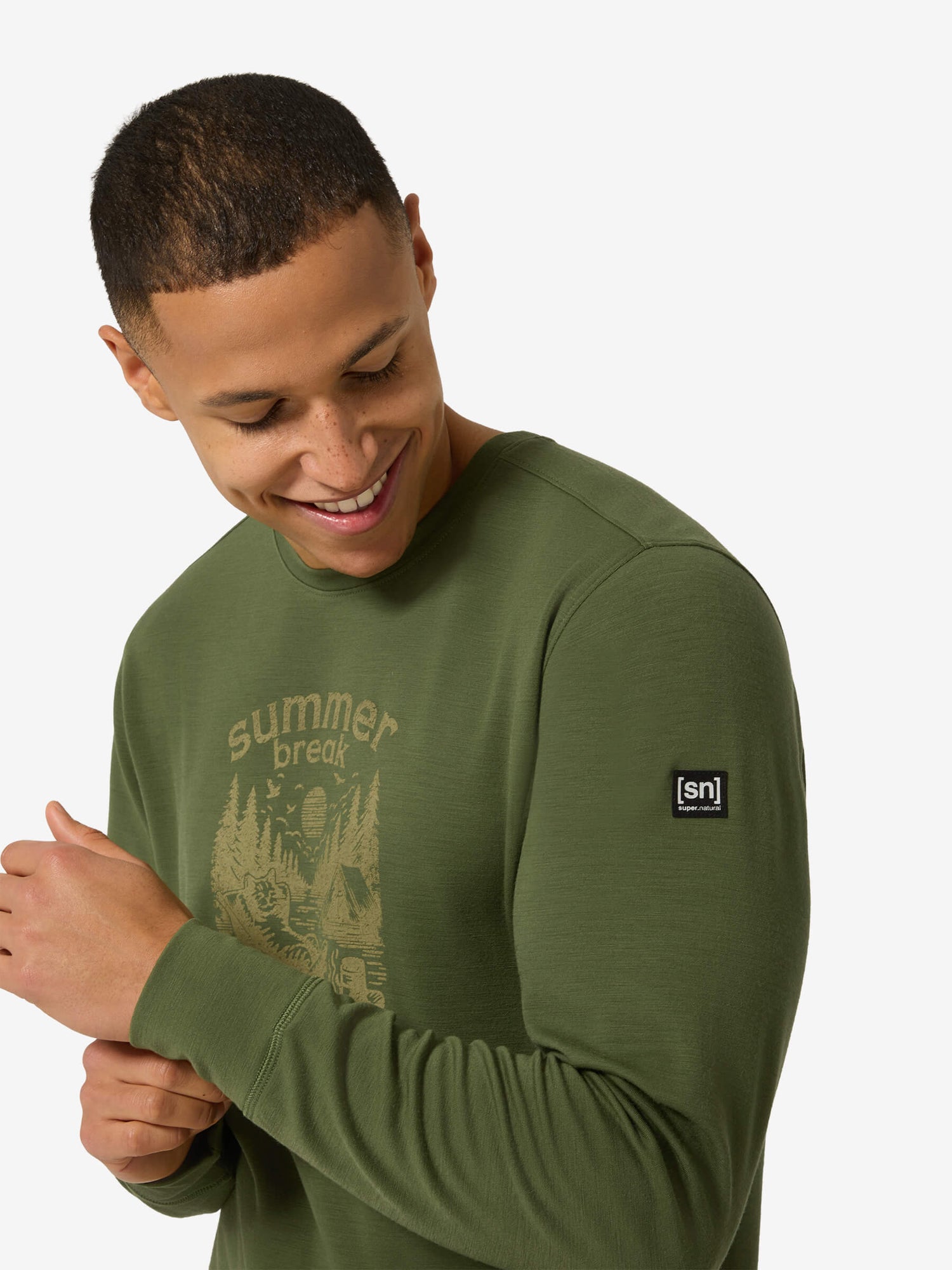 SUPER.NATURAL SUMMER BREAK CREW MIESTEN COLLEGEPAITA