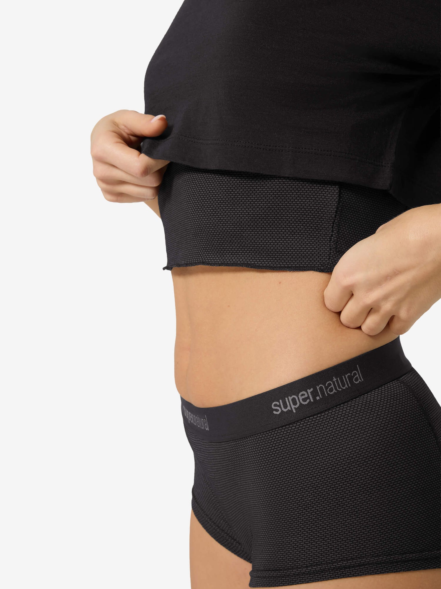 SUPER.NATURAL CROP TEE NAISTEN KEVYT MERINOPAITA