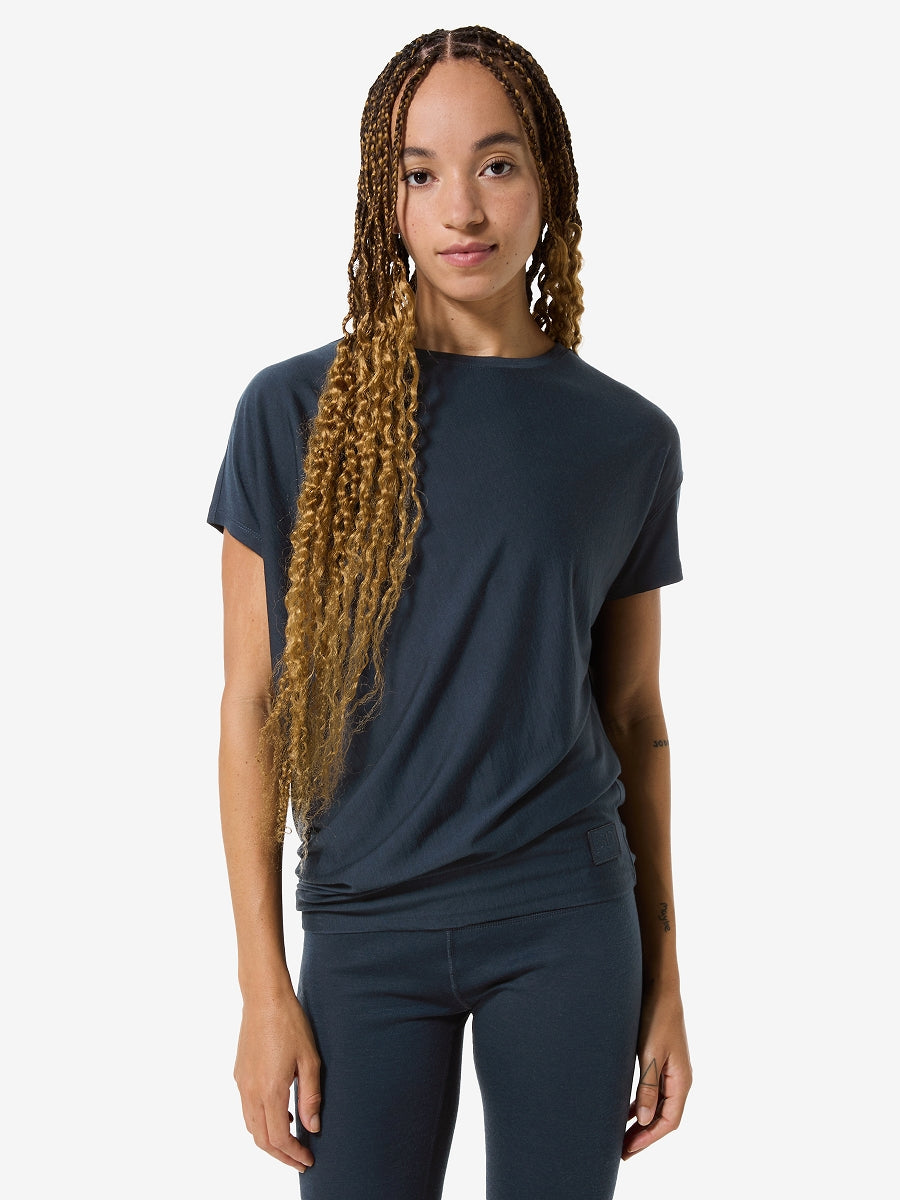 NAISTEN YOGA LOOSE BIO J MERINO T-PAITA