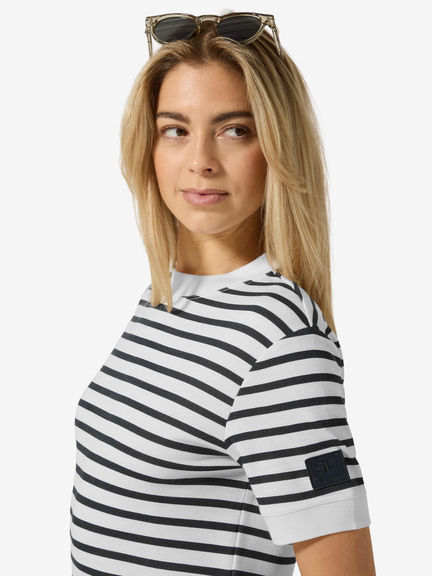 SUPER.NATURAL CASUAL STRIPE BIO DRESS NAISTEN MERINOMEKKO