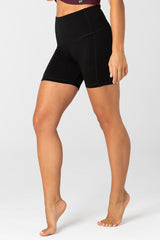 NAISTEN LIQUID FLOW SHORTSIT